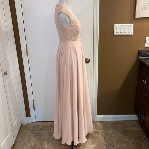 Mori Lee Blush 693 bridesmaid long dress with buttons, lace and cap sleeve XS - Picture 2 of 7